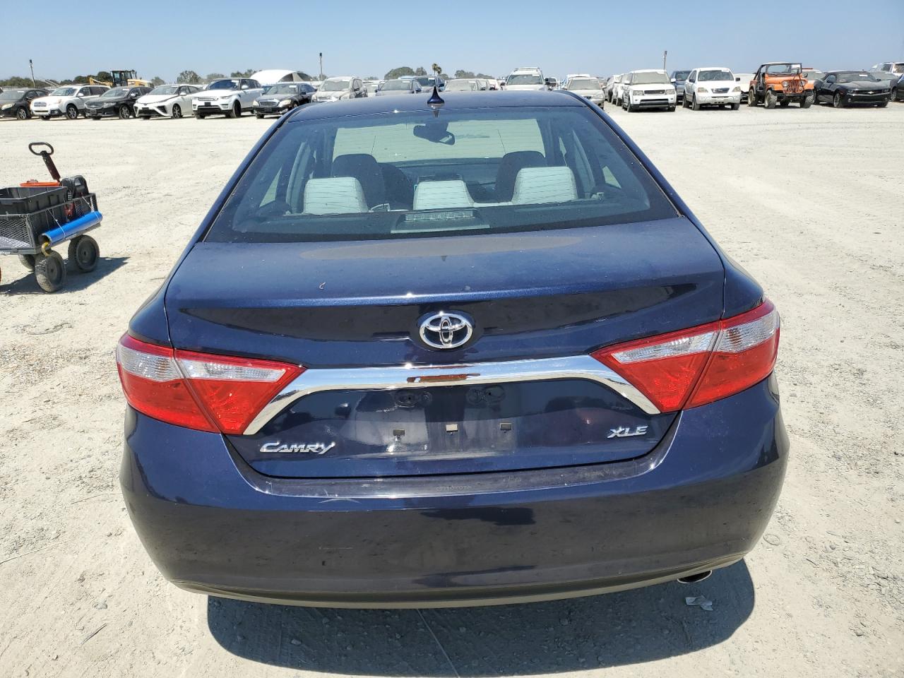 4T1BF1FK7HU617255 2017 Toyota Camry Le