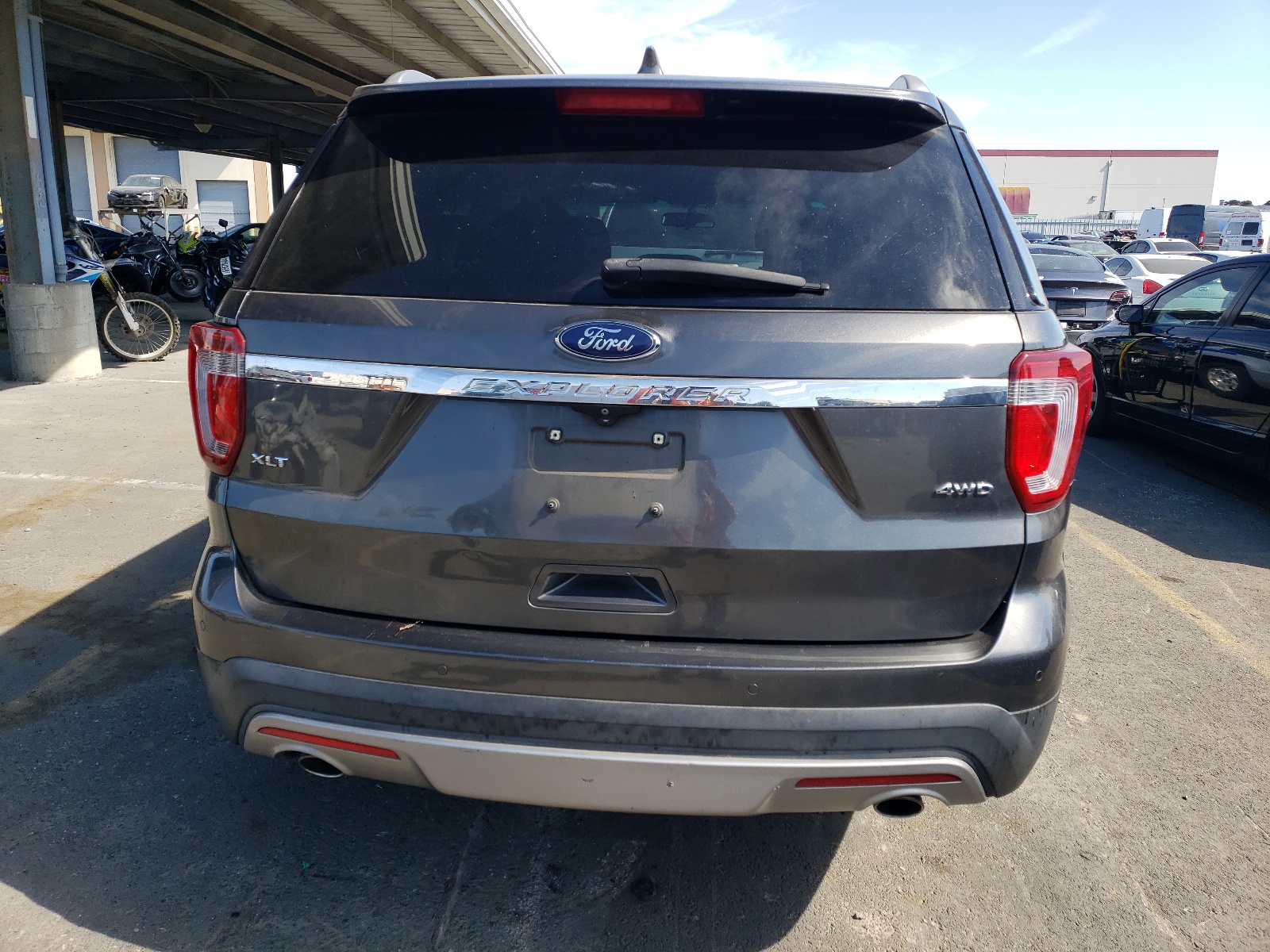 2016 Ford Explorer Xlt vin: 1FM5K8D84GGB74486