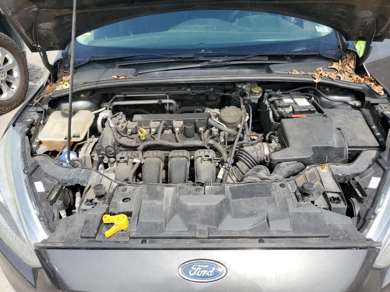 1FADP3F24FL304906 2015 Ford Focus Se