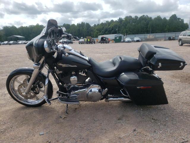 2010 HARLEY-DAVIDSON FLHX 