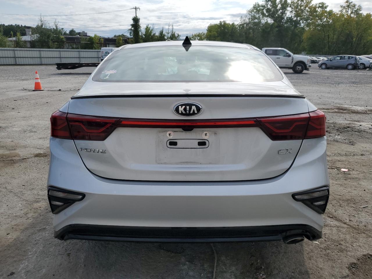 2020 Kia Forte Ex VIN: 3KPF54AD2LE209546 Lot: 69577224