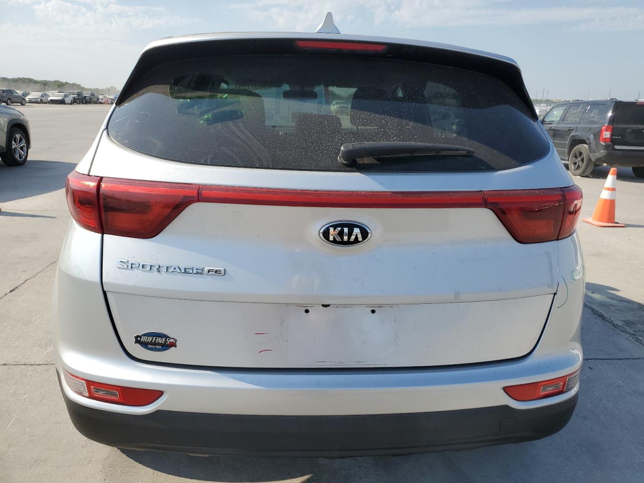 KNDPM3AC7J7315156 2018 Kia Sportage Lx