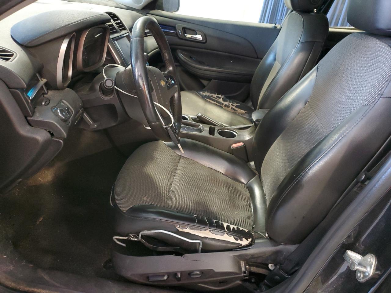 2015 Chevrolet Malibu - Image 7