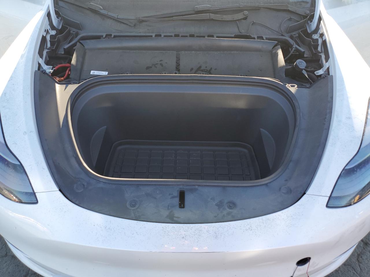 7SAYGDED8PF959565 2023 Tesla Model Y