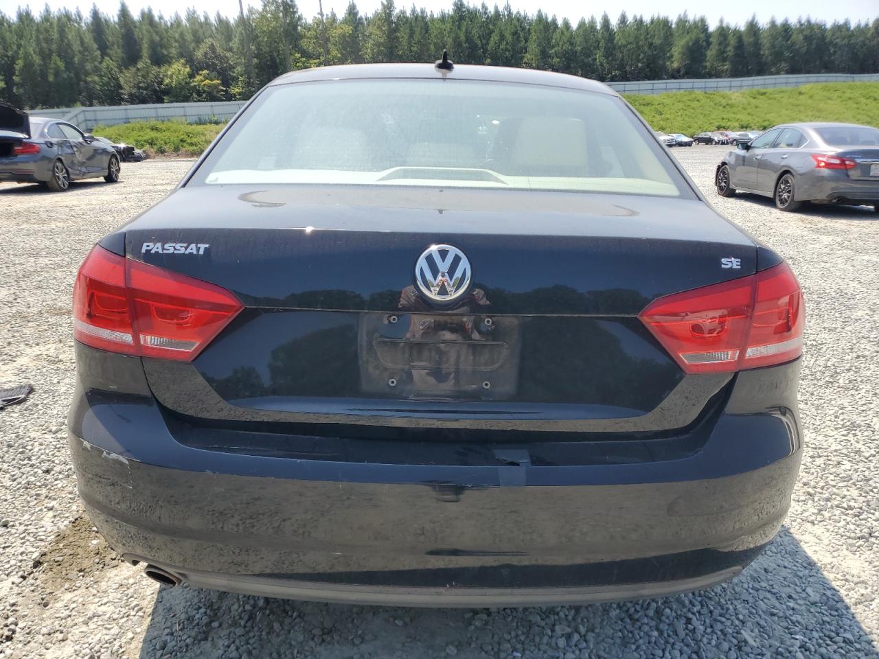 1VWBH7A34CC028645 2012 Volkswagen Passat Se