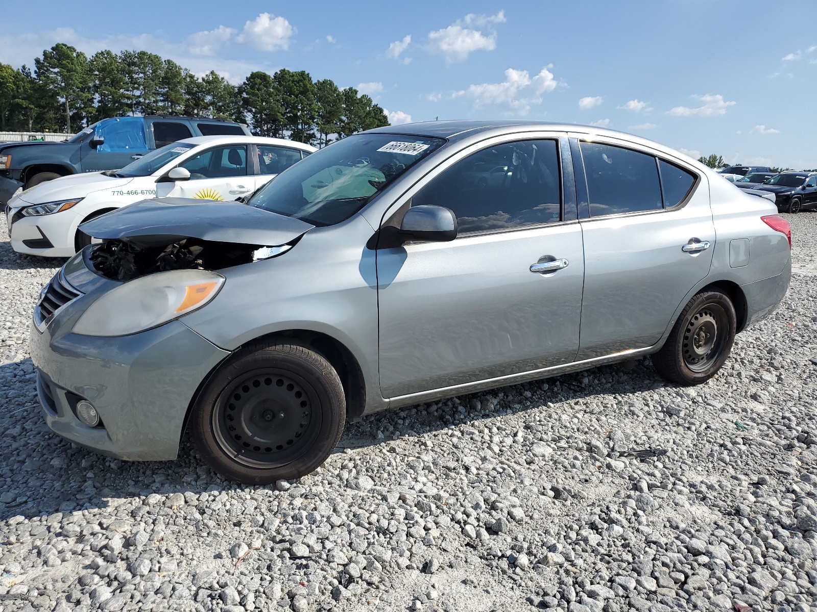 2014 Nissan Versa S vin: 3N1CN7APXEL814947