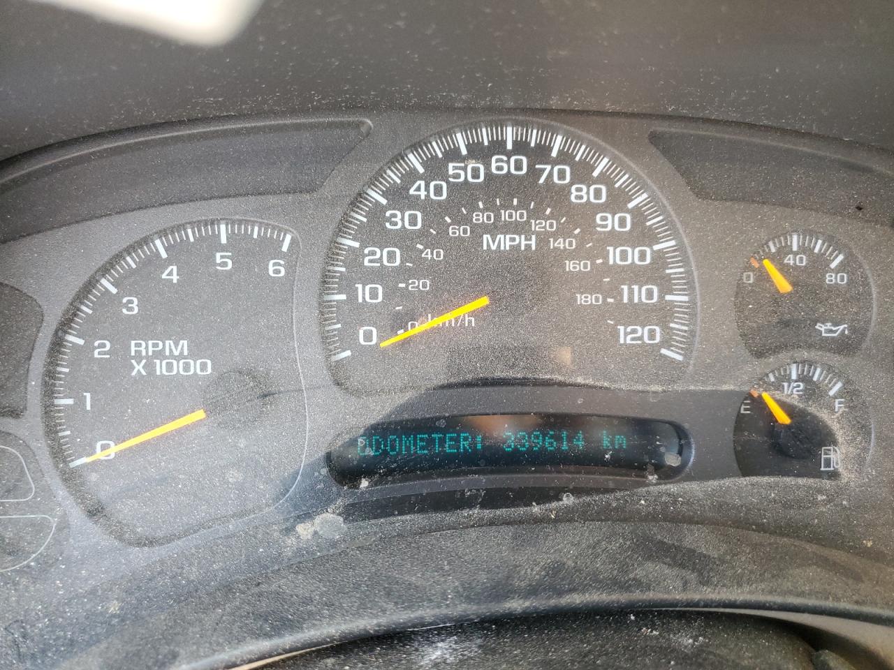 2005 GMC New Sierra K1500 VIN: 2GTEK13T551146823 Lot: 67310404