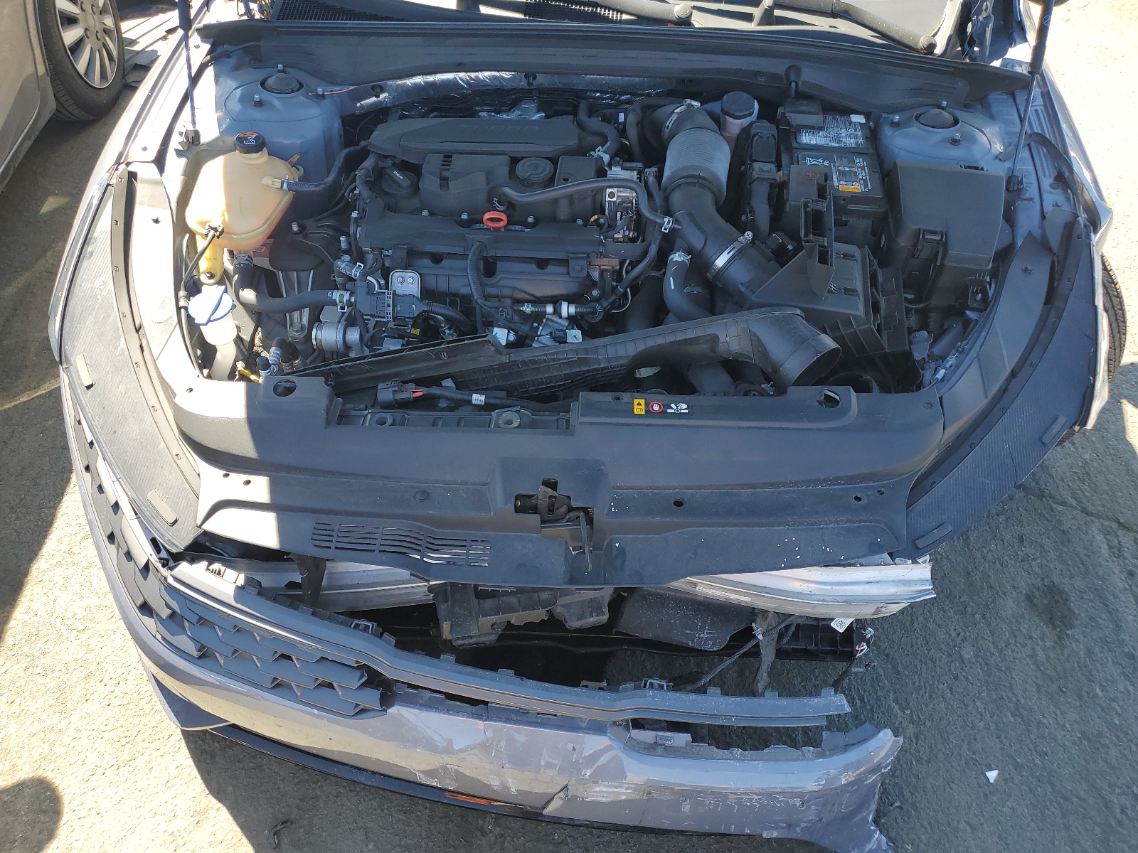 5XXG14J28NG112893 2022 Kia K5 Lxs