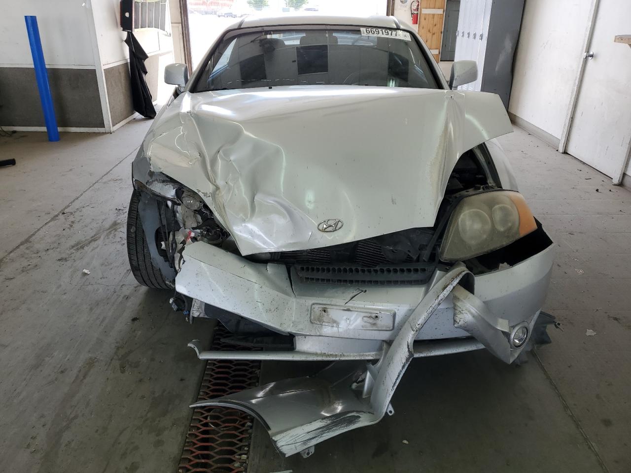 2004 Hyundai Tiburon Gt VIN: KMHHN65F14U133512 Lot: 66919774