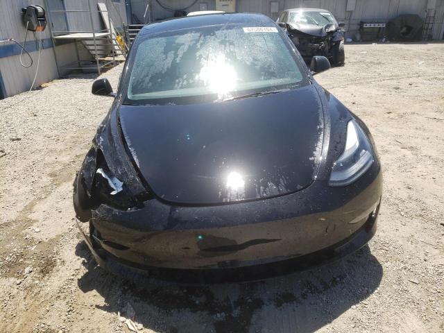  TESLA MODEL 3 2023 Черный