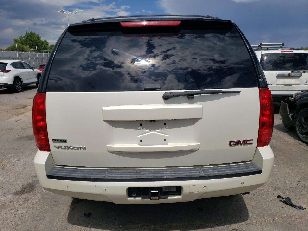 2012 GMC Yukon Slt VIN: 1GKS2CE03CR127665 Lot: 66769184