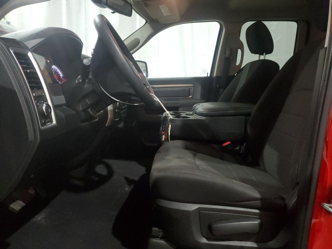 2020 RAM 1500 - Image 7