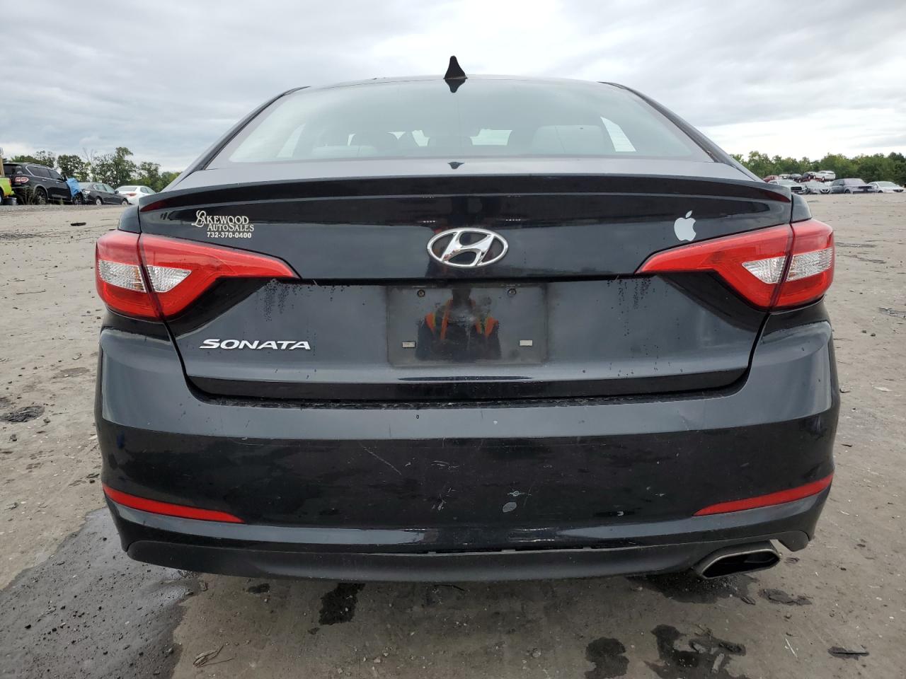 2017 Hyundai Sonata Se VIN: 5NPE24AF2HH505207 Lot: 66736094