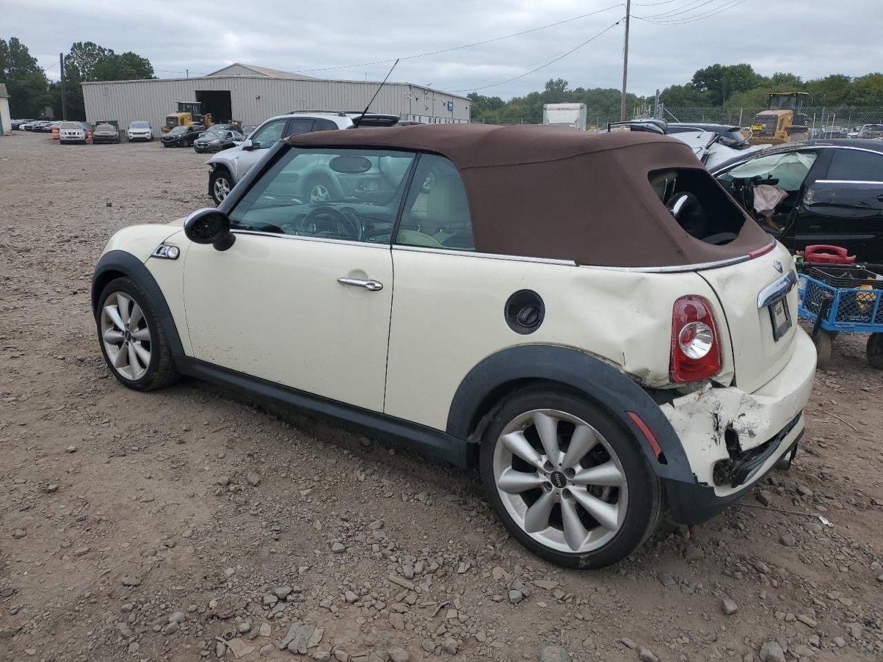 2011 Mini Cooper S VIN: WMWZP3C50BTX83296 Lot: 68216464