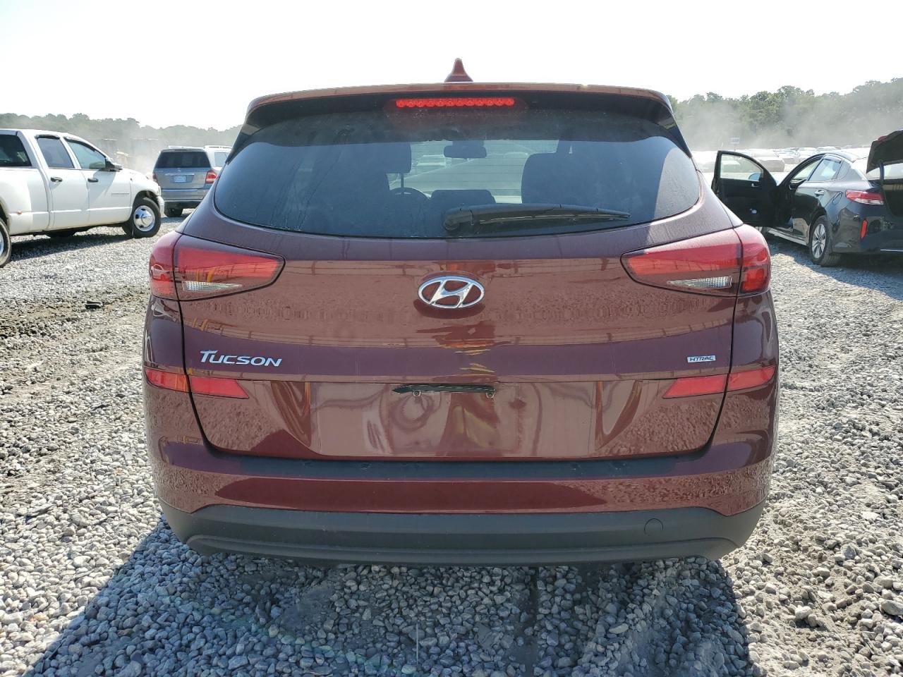 KM8J2CA42KU005984 2019 Hyundai Tucson Se