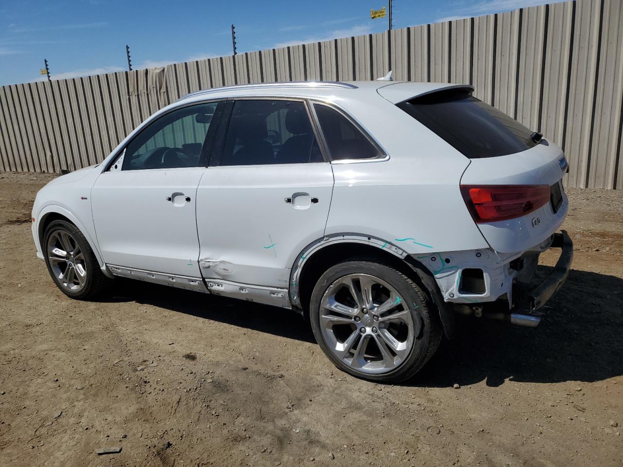 2018 Audi Q3 Premium Plus VIN: WA1JCCFS4JR008227 Lot: 65674984