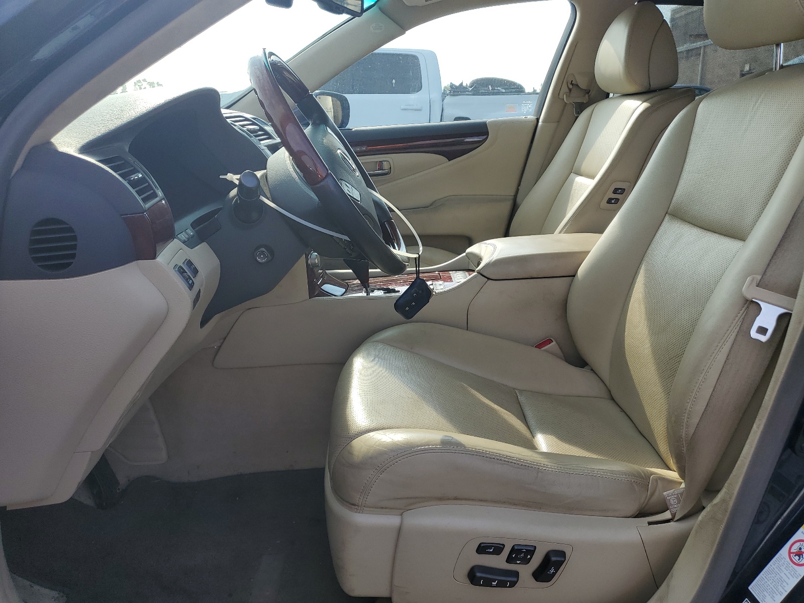 JTHDL5EF3A5001245 2010 Lexus Ls 460L