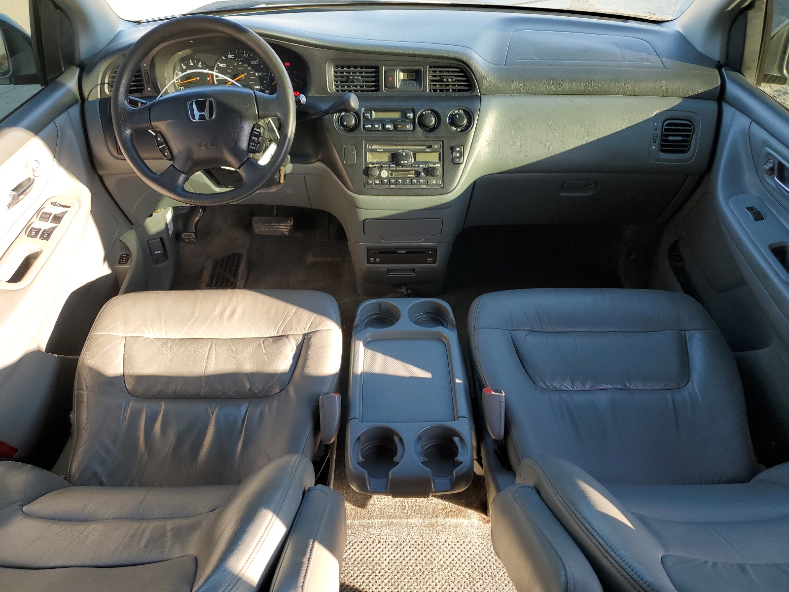 2HKRL18012H516804 2002 Honda Odyssey Exl