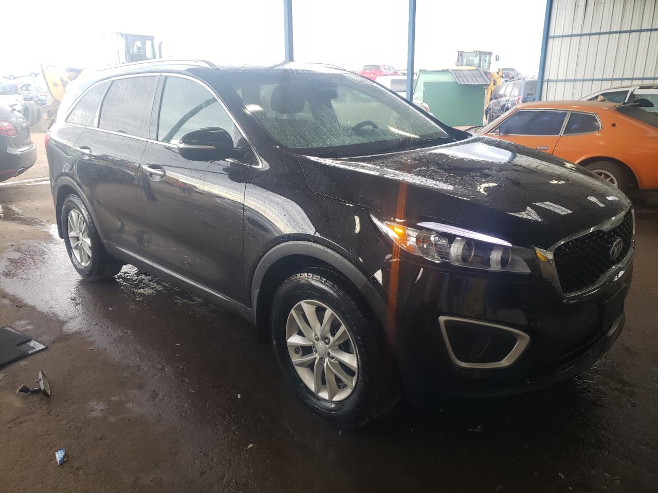 VIN 5XYPG4A31GG052204 2016 KIA SORENTO no.4