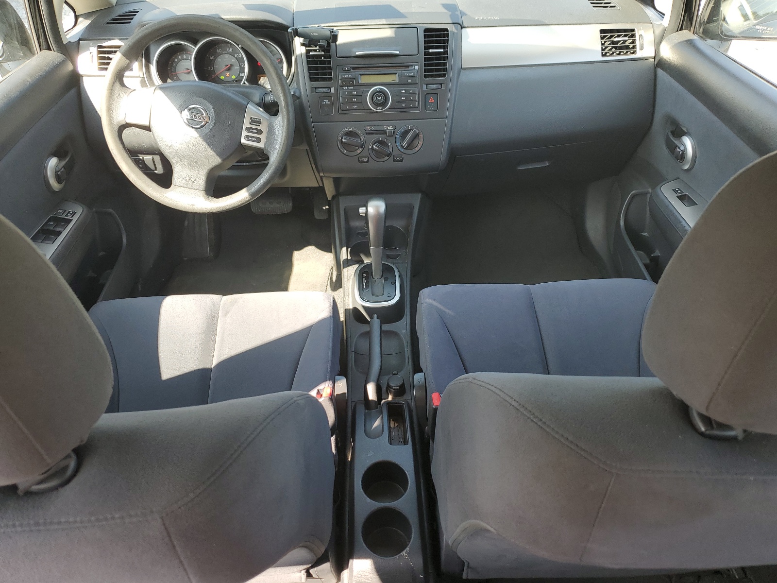 3N1BC13E29L360855 2009 Nissan Versa S