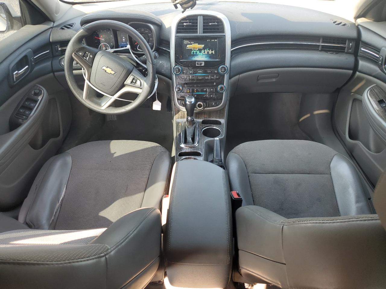 2015 Chevrolet Malibu - Image 8