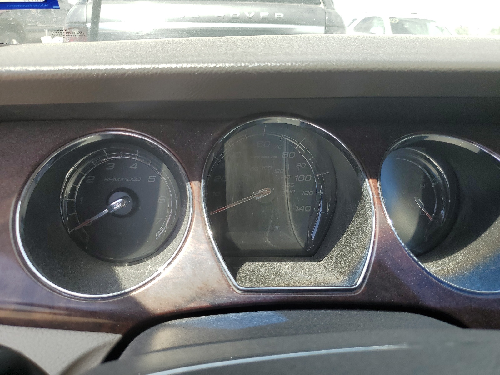 1FAHP2FW4BG135956 2011 Ford Taurus Limited