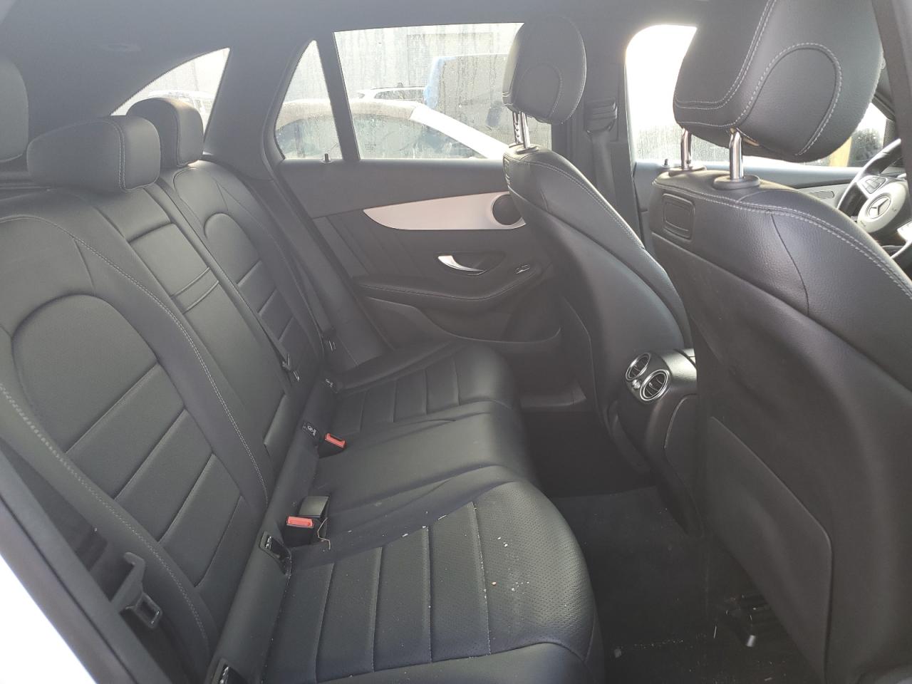 WDC0G4JB8KV136203 2019 Mercedes-Benz Glc 300