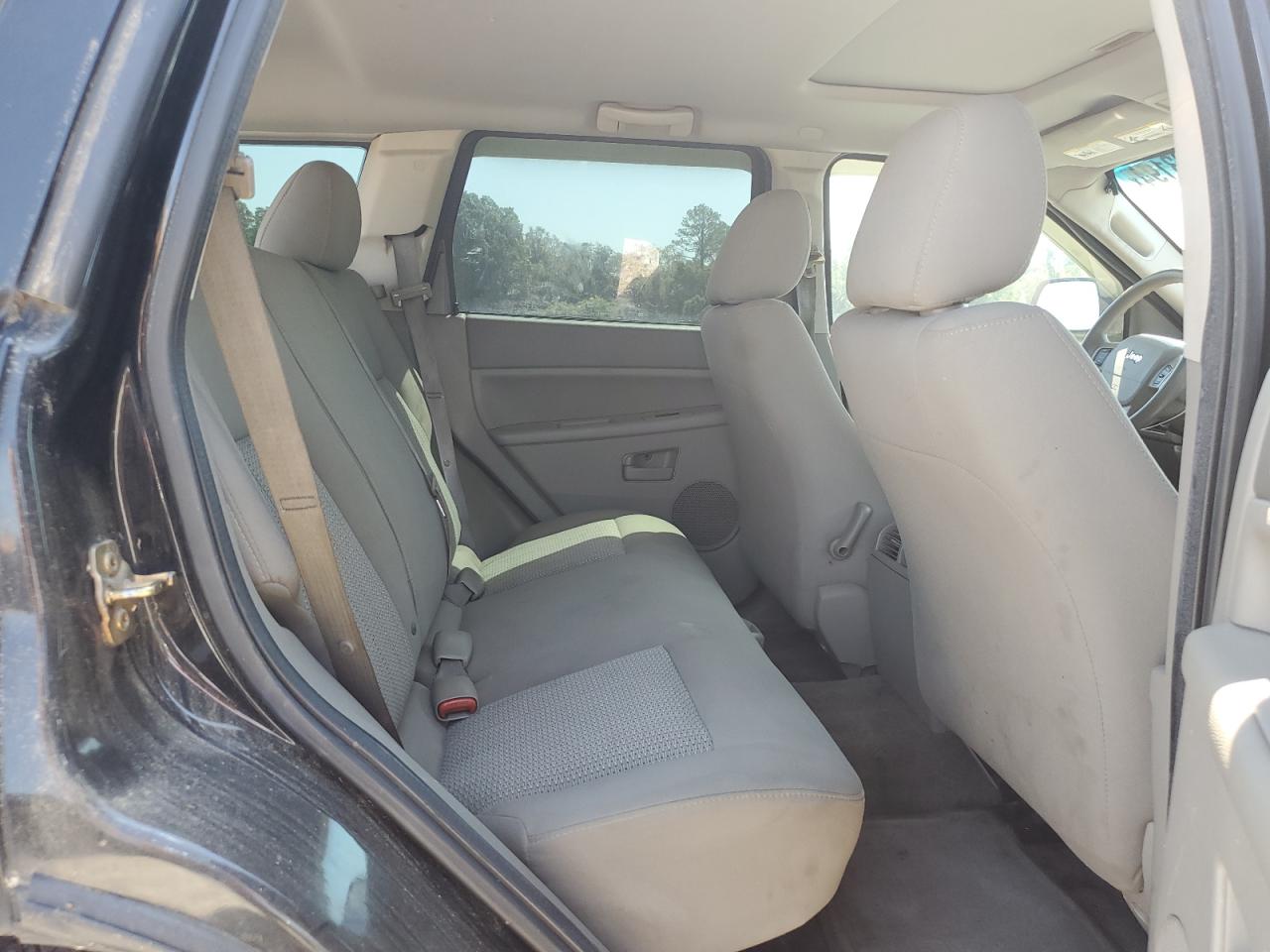 2007 Jeep Grand Cherokee Laredo VIN: 1J8GS48K77C623994 Lot: 68003194