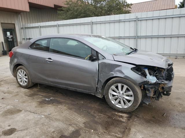 Coupet KIA FORTE 2016 Gray