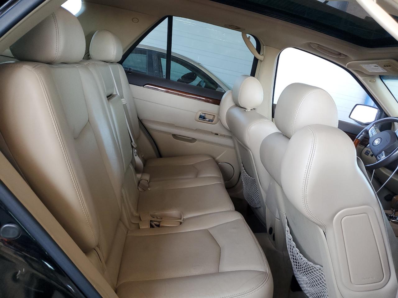 2009 Cadillac Srx VIN: 1GYEE23A590103588 Lot: 67389064