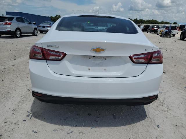 1G1ZD5STXLF095015 Chevrolet Malibu LT 6