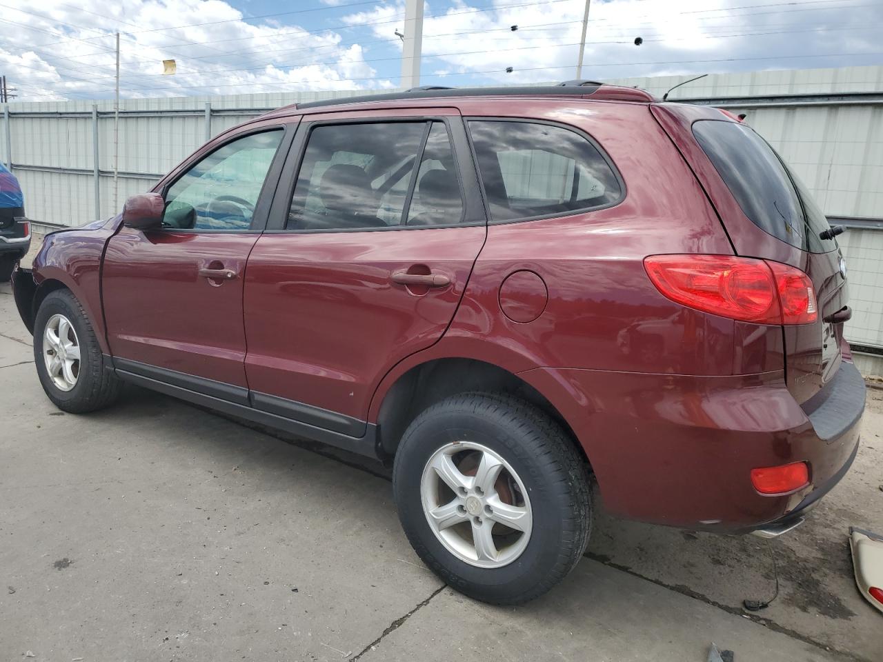 2007 Hyundai Santa Fe - Image 2
