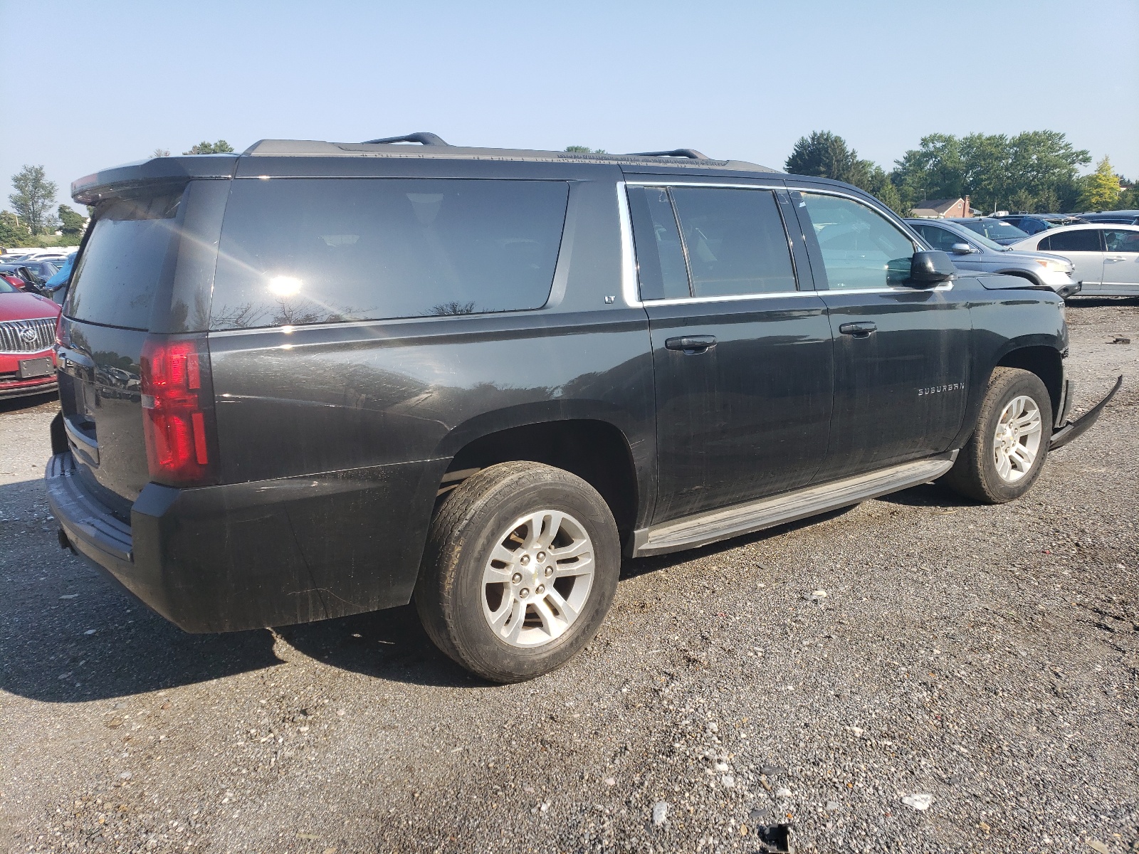 2016 Chevrolet Suburban K1500 Lt vin: 1GNSKHKC4GR225513