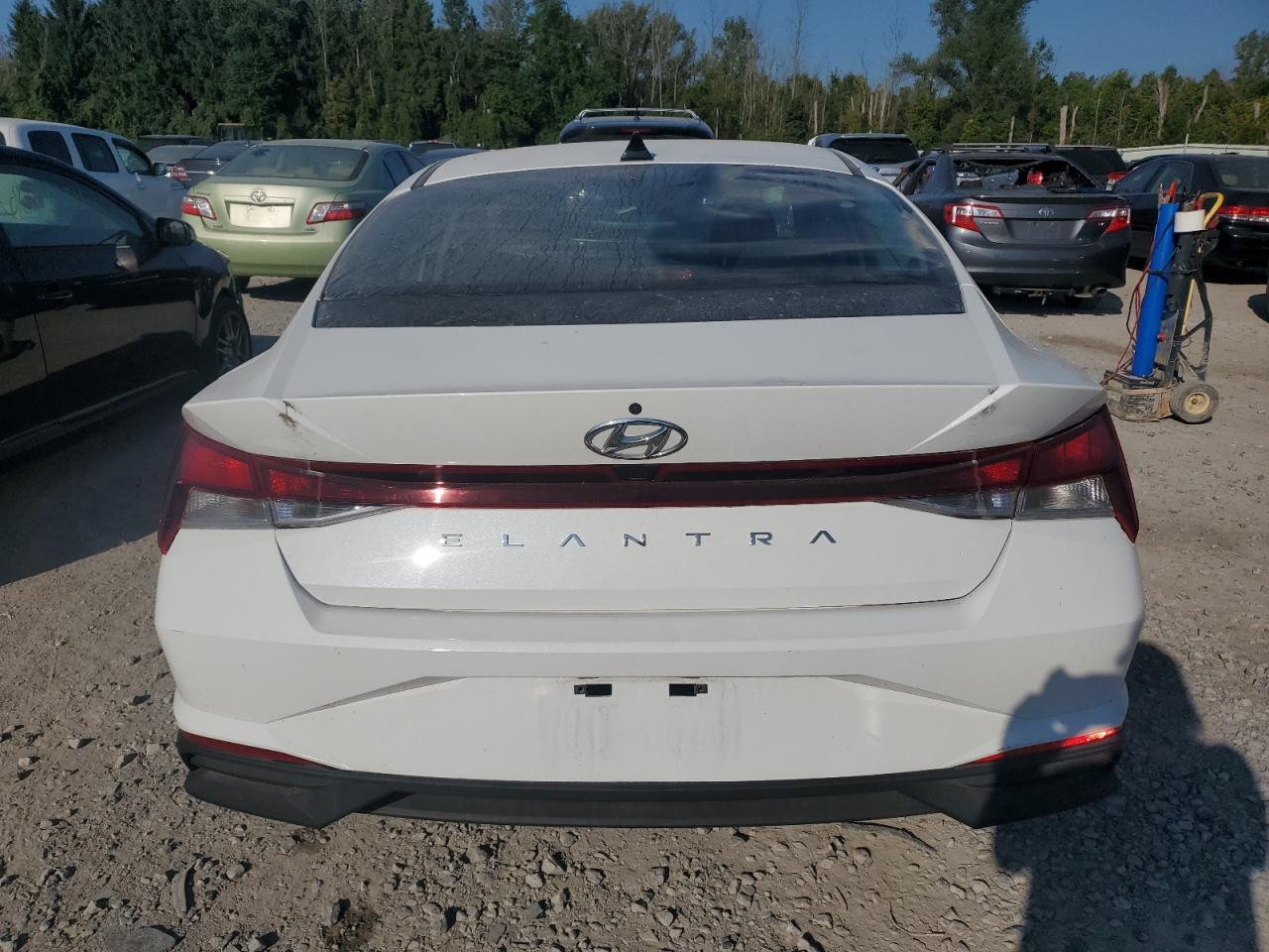 5NPLM4AG5NH056594 2022 Hyundai Elantra Sel