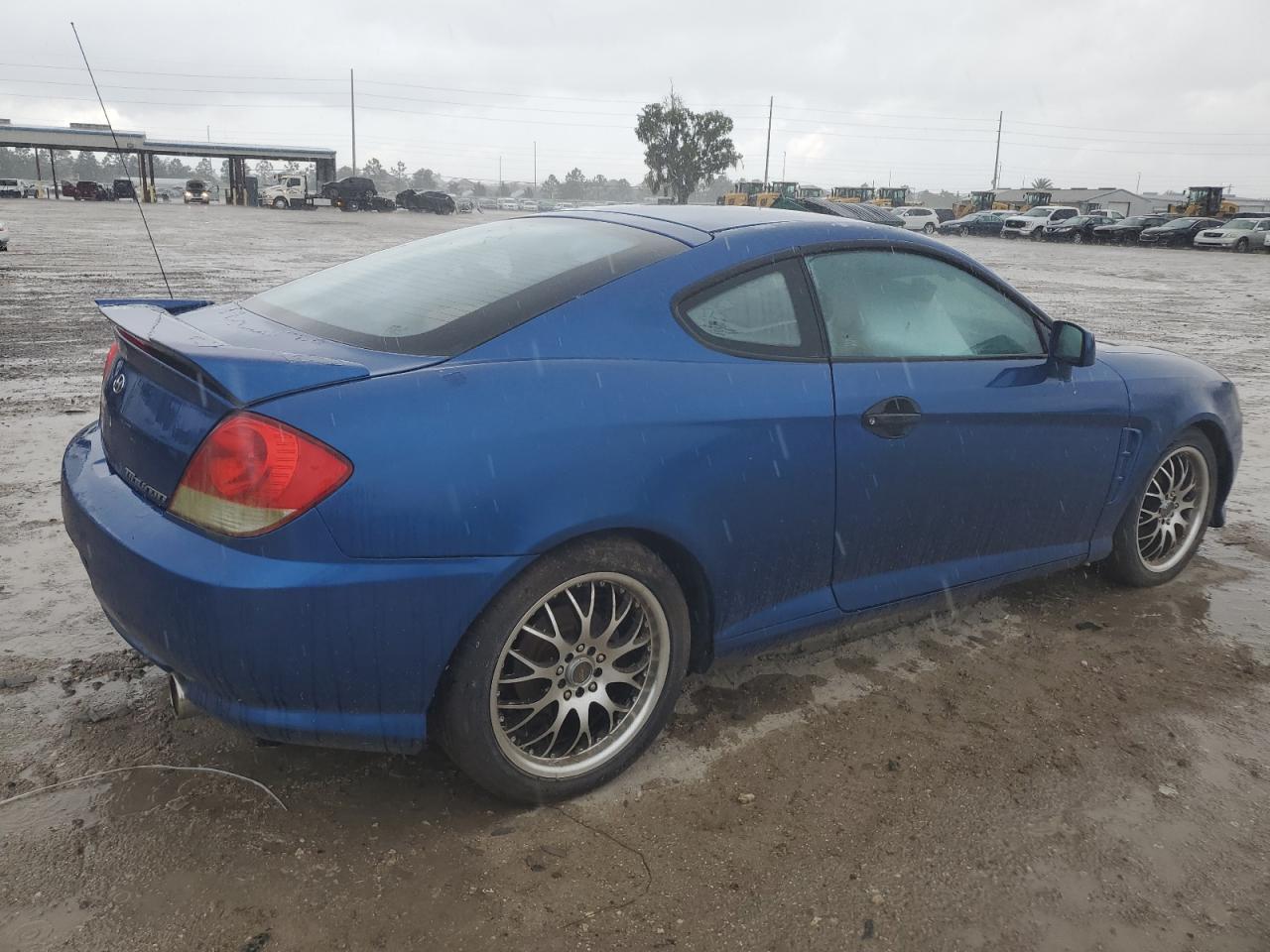 2005 Hyundai Tiburon VIN: KMHHM65D25U162231 Lot: 68373284