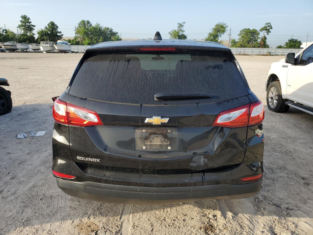 2GNAXHEV6K6161831 2019 Chevrolet Equinox Ls