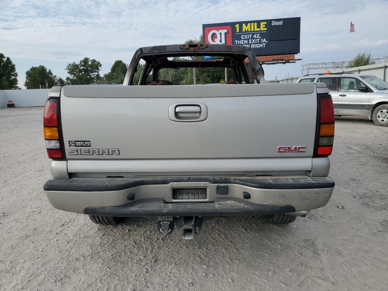 2005 GMC Sierra K1500 Denali VIN: 2GTEK63N651271425 Lot: 66397764