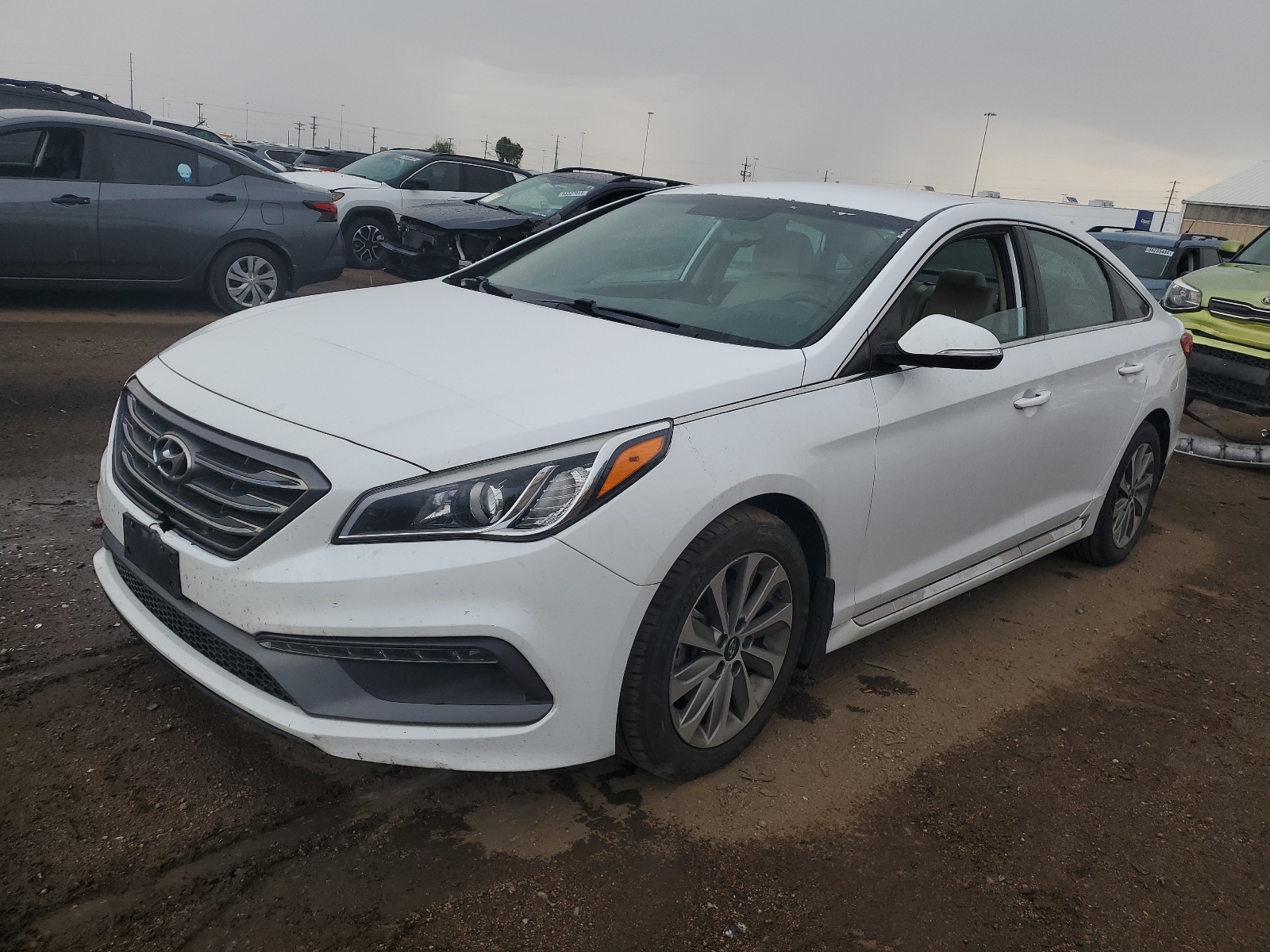 2015 Hyundai Sonata Sport vin: 5NPE34AF0FH140231