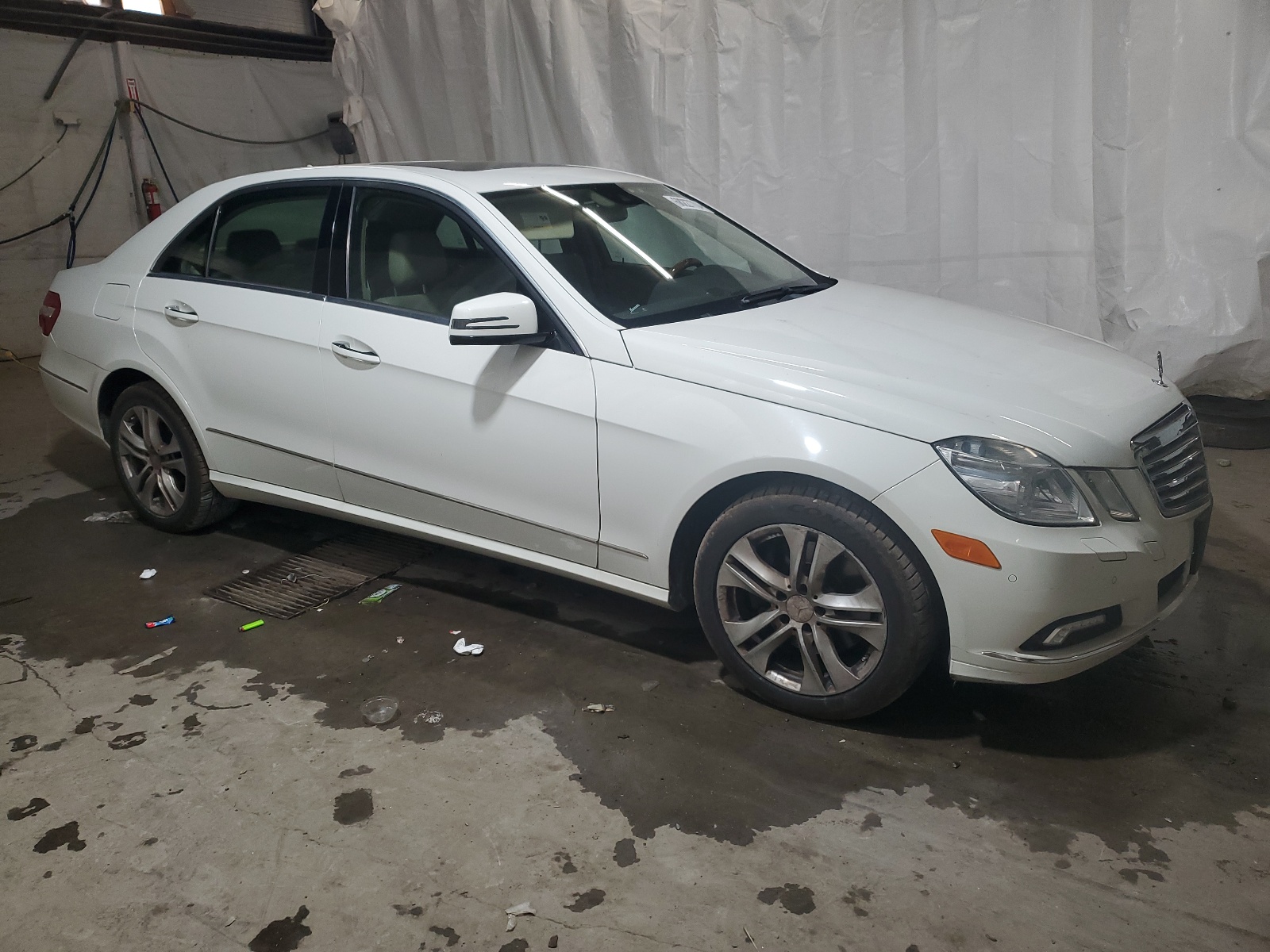 WDDHF5GB5AA056829 2010 Mercedes-Benz E 350