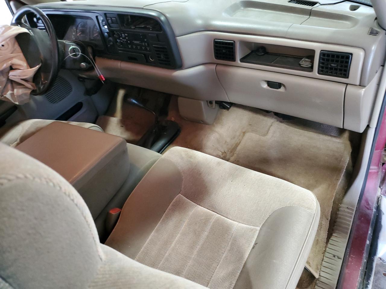 1996 Dodge Ram 1500 VIN: 3B7HF13Z4TG108946 Lot: 68689904