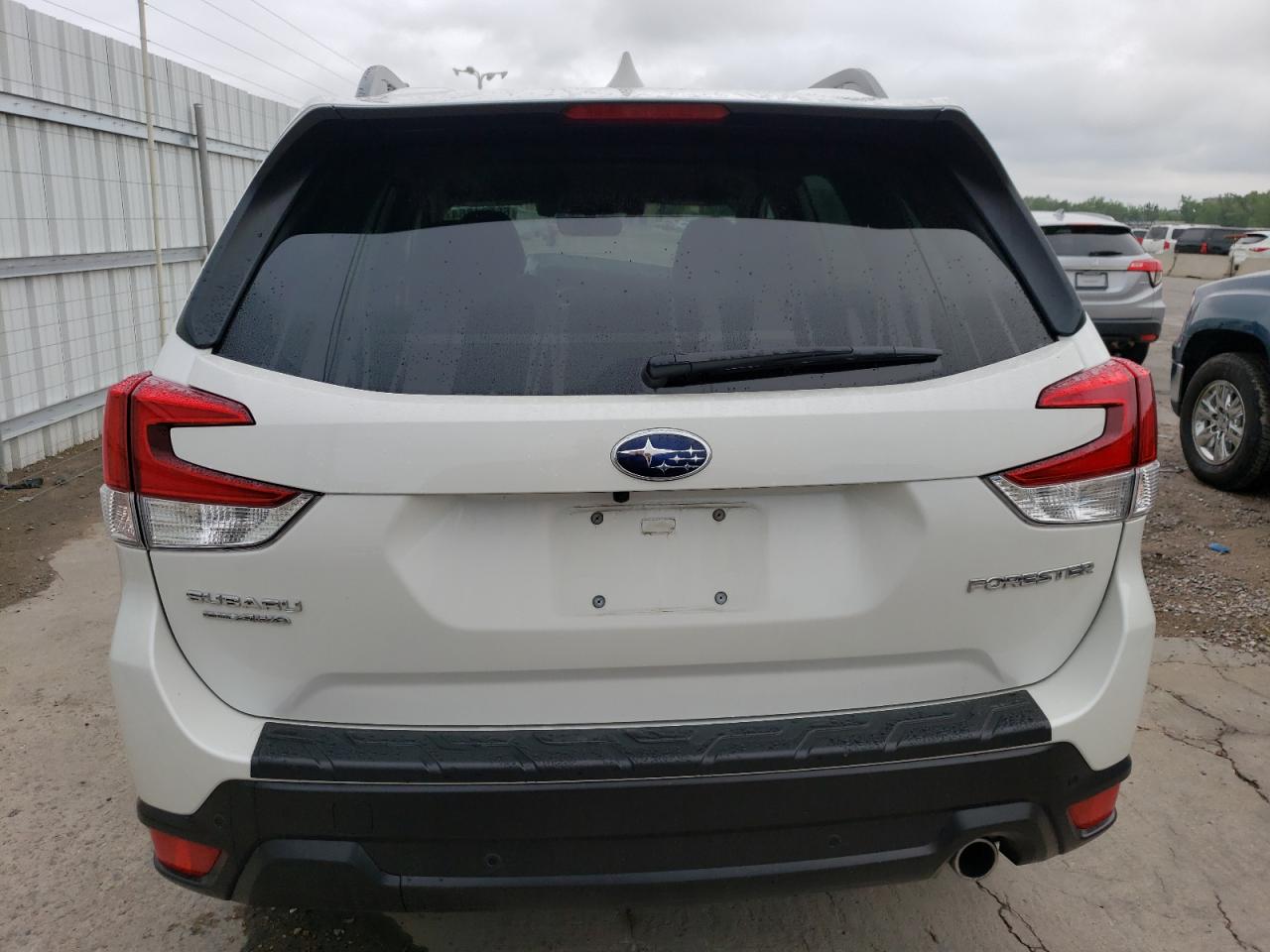 2020 Subaru Forester Limited VIN: JF2SKAUC5LH459335 Lot: 66871864