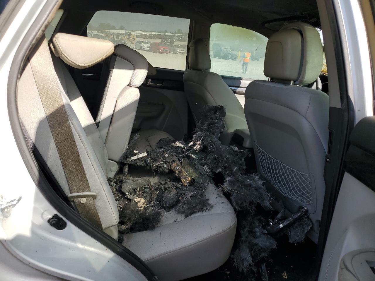 2012 Kia Sorento - Image 11