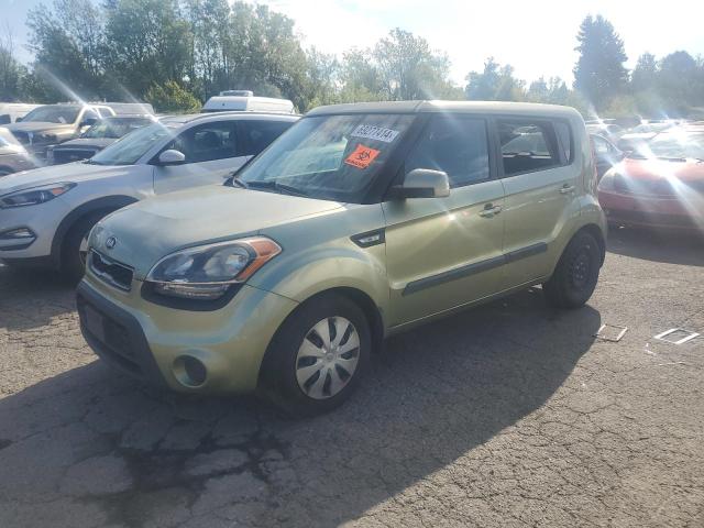  KIA SOUL 2013 Зелений