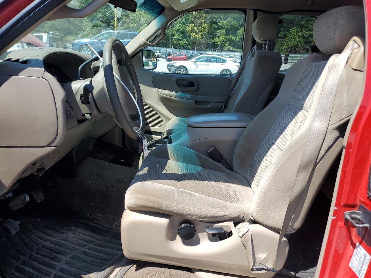 2001 Ford F150 VIN: 1FTZX17261NB50165 Lot: 69010314