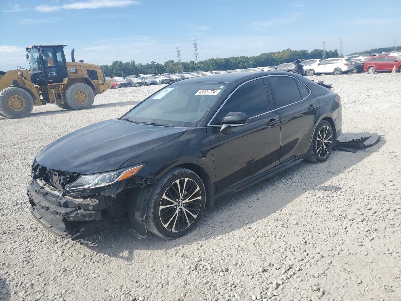 4T1B11HK0KU202135 2019 TOYOTA CAMRY - Image 1