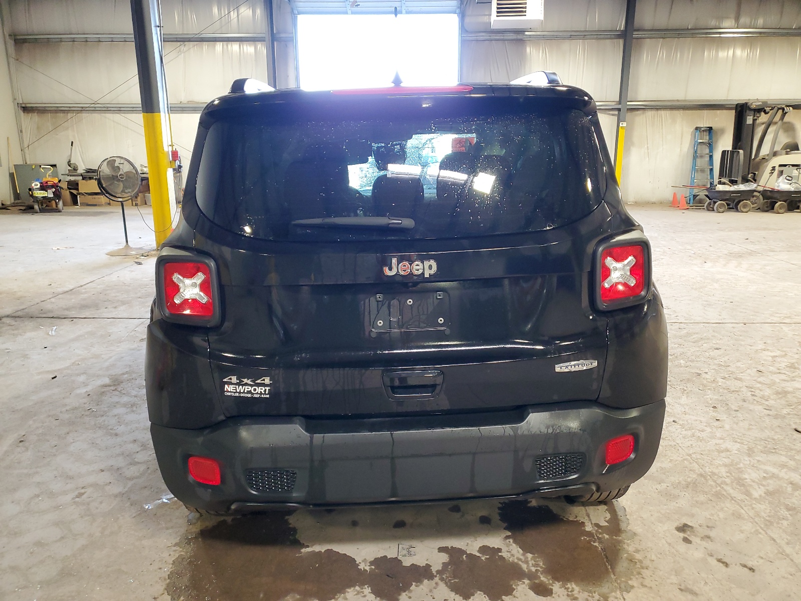 ZACNJDB17NPN63903 2022 Jeep Renegade Latitude