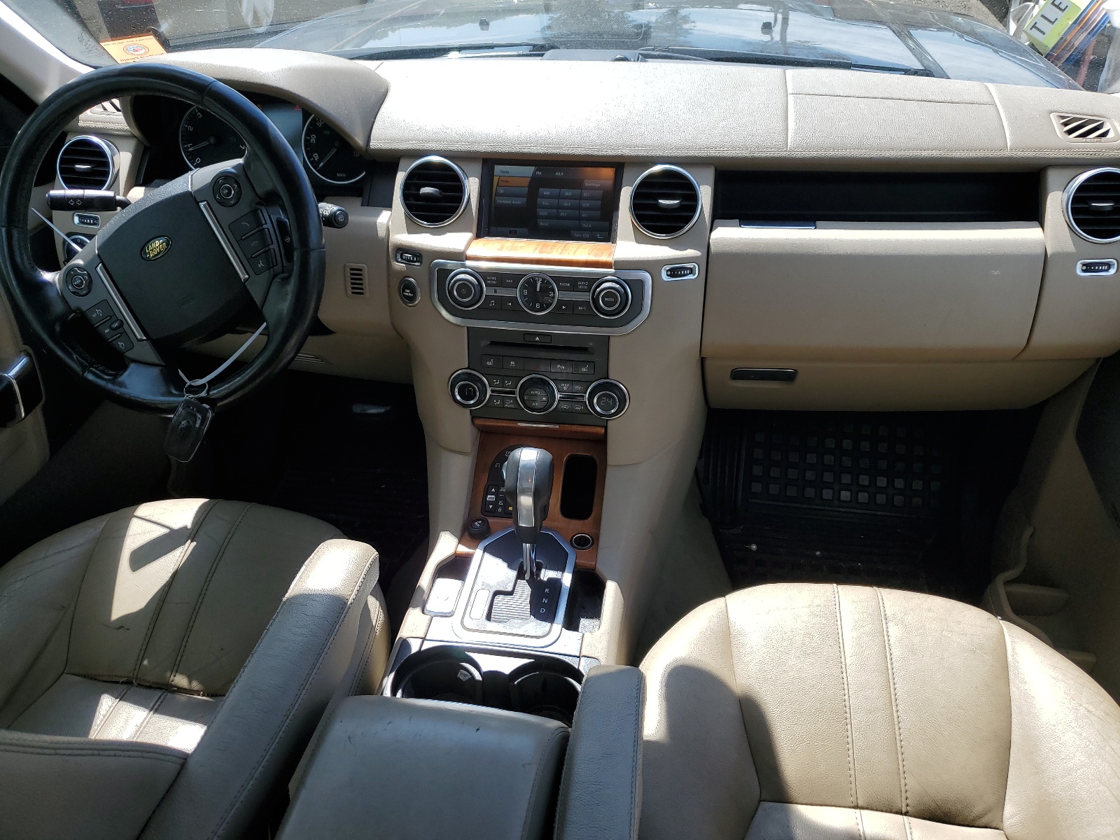 SALAM2D43AA540156 2010 Land Rover Lr4 Hse Plus