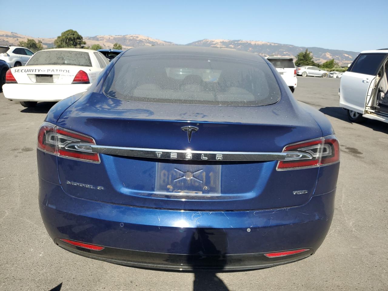 2017 Tesla Model S VIN: 5YJSA1E2XHF231989 Lot: 68899924