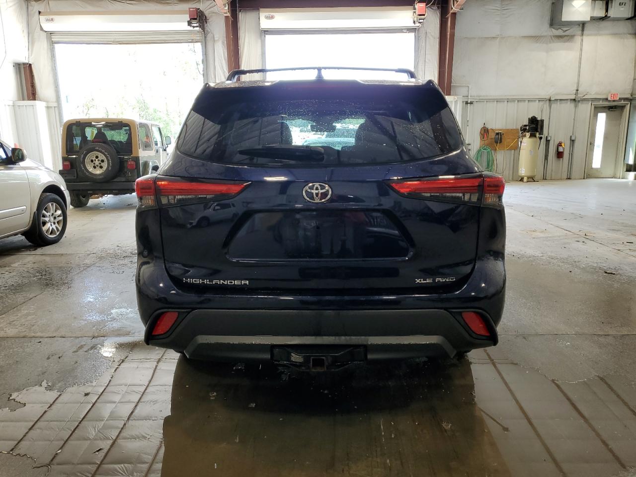 2021 Toyota Highlander Xle VIN: 5TDGZRBH7MS537933 Lot: 69211654