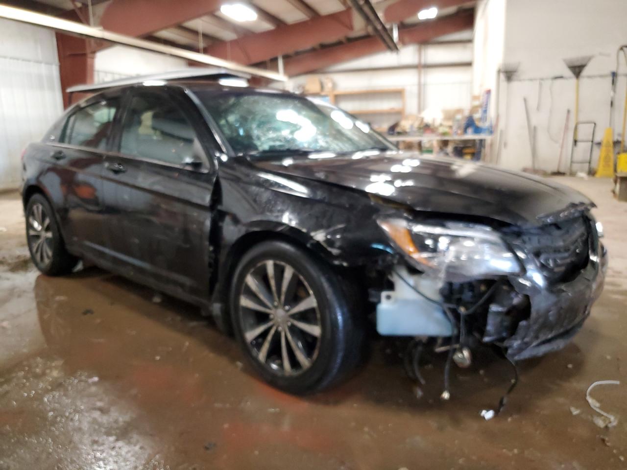 2012 Chrysler 200 - Image 4